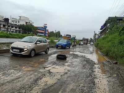 കനത്തമഴയെ തുടര്‍ന്ന് വടക്കഞ്ചേരി-മണ്ണുത്തി ദേശീയപാത തകര്‍ന്നു; രണ്ട് ദിവസത്തനിടെ അപകടത്തില്‍പെട്ടത് 5 വാഹനങ്ങള്‍