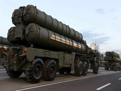 रूस ने किया अपने सबसे अडवांस्ड S-400 सिस्टम से सैन्य अभ्यास, उड़ाए दुश्मन के ठिकाने