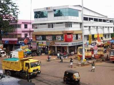 ജോലിക്ക് പോയി മടങ്ങുന്ന സ്ത്രീകൾക്ക് ഭയം, വഴിവിളക്കുകൾ തെളിയുന്നില്ല; അടൂരിൽ സാമൂഹ്യവിരുദ്ധരുടെ ശല്യം രൂക്ഷമെന്ന് പരാതി