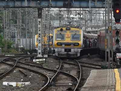 Mumbai Local Train: मुंबईत या मार्गावरील लोकल प्रवास उद्यापासून होणार सुकर!