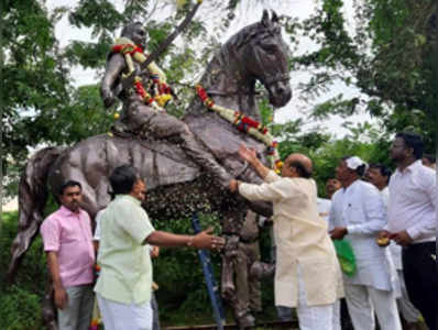 ಚನ್ಮಮ್ಮ ಮೂರ್ತಿ ಸ್ಥಾಪನೆ ತಡೆಯಾಜ್ಞೆ ತೆರವು