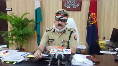 माफियाओं के 42 ठिकानों पर लखनऊ पुलिस की एक साथ छापेमारी, कमिश्नर सुजीत पाण्डेय ने बताया यह कारण