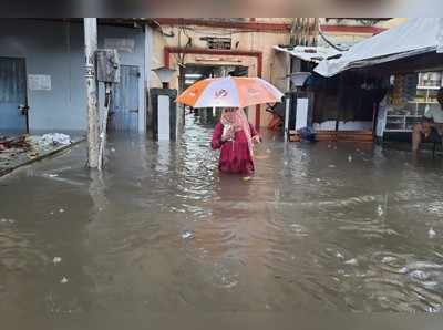 मुंबईकरांनो! शांतता राखा, बदल्या, टेंडर वाटप सुरूये, पूरस्थितीवरून भाजपचा सरकारला टोला