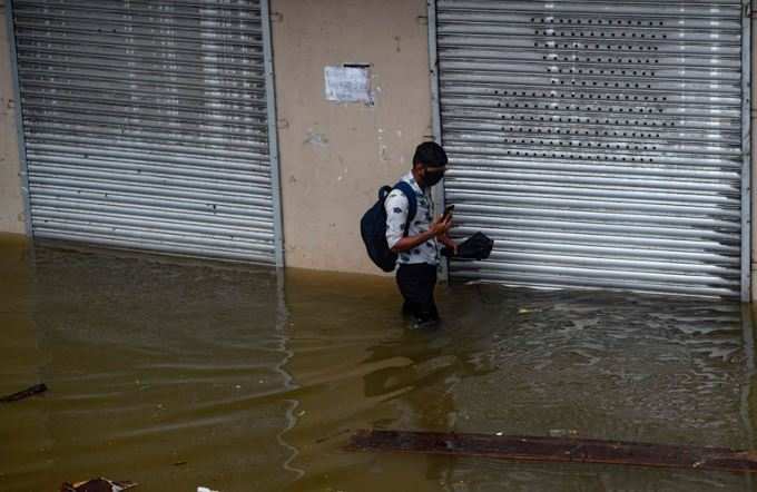 નવી મુંબઈના દિવાલે વિસ્તારમાં 12 ઈંચ વરસાદ