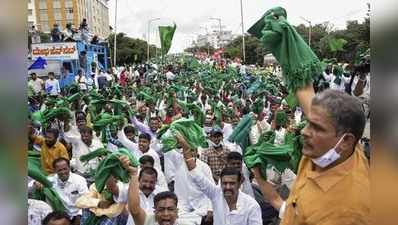 ರೈತ ಸಂಘಟನೆಗಳಿಂದ ಭುಗಿಲೆದ್ಧ ಪ್ರತಿಭಟನೆ: ಬಸ್ ಗಳಿಗೆ ಕಲ್ಲು ತೂರಾಟ, ರೈತರ ಬಂಧನ