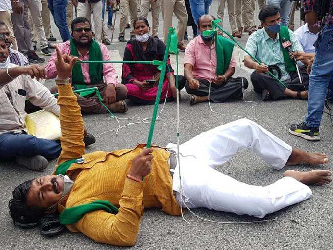 ಸರ್ಕಾರದ ವಿರುದ್ಧ ಮುಗಿಲು ಮುಟ್ಟಿದ ರೈತರ ಕೂಗು!