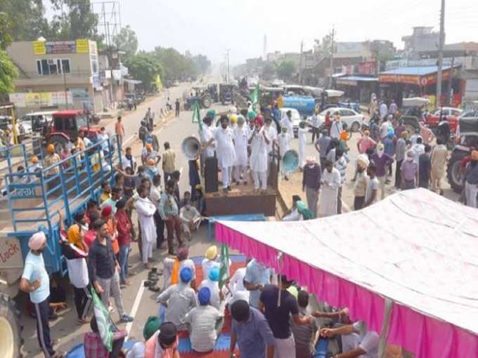 दिल्‍ली बॉर्डर पर हुआ चक्‍काजाम