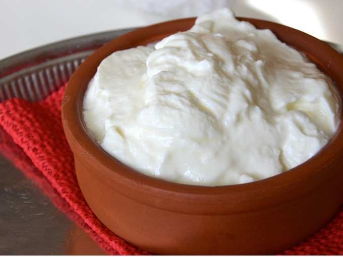 home-made-yogurt-in-clay-pot-picture-id1027715280 (1)