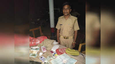 kanpur news: पुलिस की वर्दी पहनकर रौब गांठता था, पकड़ा गया तो बरामद हुई चूरन वाले नोटों की गड्डी