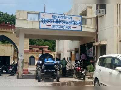 Shahjahanpur News: वॉशरूम में बंद था कोरोना मरीज, CCTV फुटेज से खुलासा, इलाज के दौरान मौत