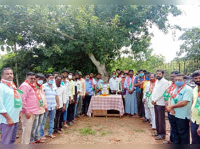 ದೀನದಯಾಳ ಅಪ್ರತಿಮ ಹೋರಾಟಗಾರ