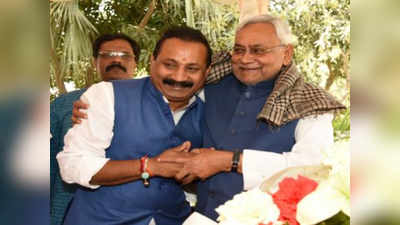 बिहार चुनाव: नीतीश ने फिर खेला दलित कार्ड-अब मांझी के साथ अशोक चौधरी भी देंगे चिराग के हमले का जवाब