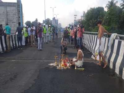 പൂജയോടെ തുടക്കം; പാലാരിവട്ടം പാലം പൊളിക്കൽ നടപടി ആരംഭിച്ചു