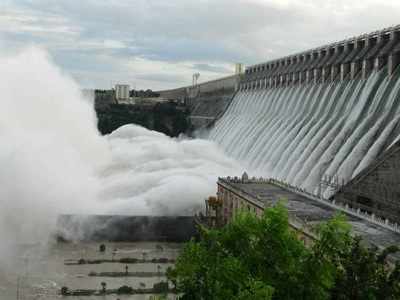 నాగార్జున సాగర్‌కు భారీ వరద.. 18 గేట్ల ఎత్తివేత