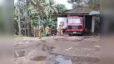 കുമ്പഴയിൽ ഐസ് ഫാക്ടറിയിൽ അമോണിയ ചോർന്നു; ഫയർ ഫോഴ്സിൻ്റെ ഇടപെടലിൽ ഒഴിവായത് വൻ ദുരന്തം