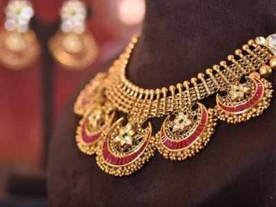 Gold Price in Chennai: தங்கம் விலை - முதல் நாளே ஷாக் கொடுத்த தங்கம்!