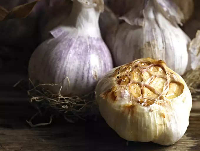 ​ಓವನ್ ಅಲ್ಲಿ ಬೆಳ್ಳುಳ್ಳಿ ಹುರಿಯುವ ವಿಧಾನ