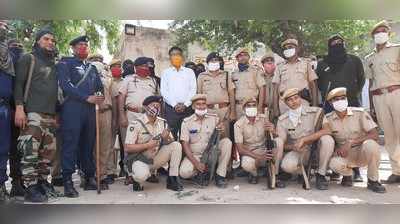 Dholpur news : पंचायत चुनाव उपद्रव में 20 लोग गिरफ्तार, प्रशासन की तारीफ के साथ पुलिसकर्मियों को मिलेगी नई बाइक