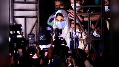 Rhea Chakraborty Gets Bail: रिया चक्रवर्तीचा पाठलाग करु नका, अन्यथा...; मुंबई पोलिसांचा इशारा