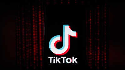 अब पाकिस्तान में ब्लॉक Tik-Tok, सुरक्षा नहीं, संस्कृति को बताया खतरा