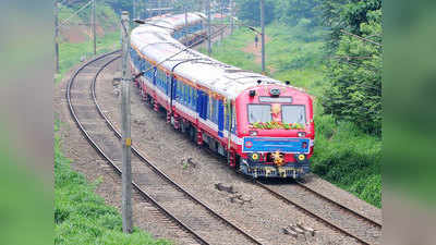 त्योहार के सीजन में यात्रियों को मध्य रेलवे की सौगात, मुंबई से लखनऊ-हरिद्वार के लिए चलेंगी ये खास ट्रेनें