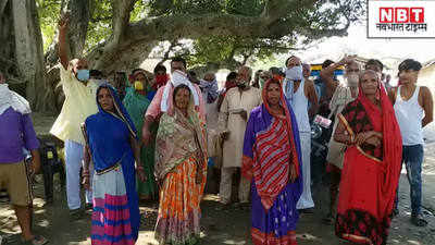 बिहार: इस गांव के लोगों ने बूथ की मांग के लिए झेला FIR, अब कहा- मतदान का करेंगे बहिष्कार