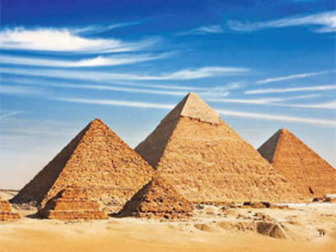 पिरामिड के अंदर होगी खोज (फाइल फोटो)