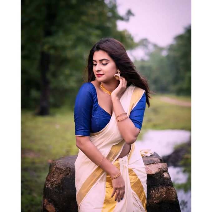 ചിത്രങ്ങള്‍ വെെറലാകുന്നു