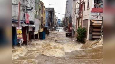 তুমুল বৃষ্টিতে ভাসছে অন্ধ্র! তেলেঙ্গানায় বৃহস্পতিবার পর্যন্ত ছুটি ঘোষণা, মৃত বেড়ে ১৮