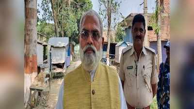Bihar Election: हथुआ सीट से चुनाव मैदान में उतरे PM मोदी के हमशक्ल अभिनंदन पाठक, दे रहे नीतीश के मंत्री को चुनौती