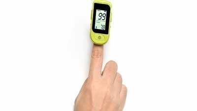 করোনাকালে Pulse Oximeter ঘরে রাখা কতটা জরুরি? কী বলছেন বিশেষজ্ঞরা, জানুন...