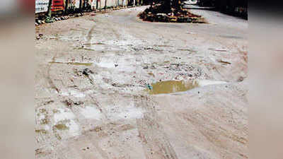 लखनऊः नवंबर तक दुरुस्त हो जाएंगी गोमतीनगर की बदहाल सड़कें, टेंडर जारी