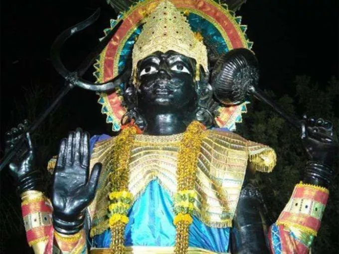 ​10. ಹತ್ತನೆಯ ಮನೆಯಲ್ಲಿ ಶನಿ ದೇವ