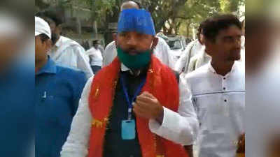 Bihar Chunav: नामांकन करने आए BSP उम्मीदवार साधु यादव पर FIR दर्ज, बिना इजाजत रैली करने का आरोप