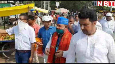 गोपालगंज से साधु यादव ने किया नामांकन, बिना इजाजत रैली निकालने के आरोप में FIR