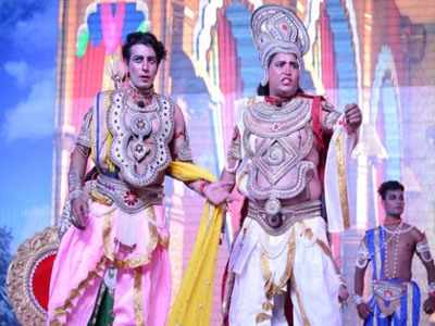 अयोध्या में फिल्मी सितारों की 9 दिवसीय भव्य रामलीला शुरू, कलाकारों ने बांधा समा