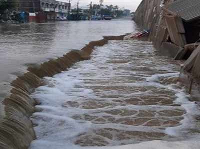 Hyderabad Rains: स्ट्रेचर पर मरीज, लबालब पानी...जल प्रलय से हैदराबाद बुरी तरह पस्त