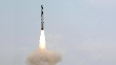 INS चेन्नई से ब्रह्मोस सुपरसोनिक क्रूज मिसाइल का सफल परीक्षण, सटीक निशाने से टारगेट को किया हिट