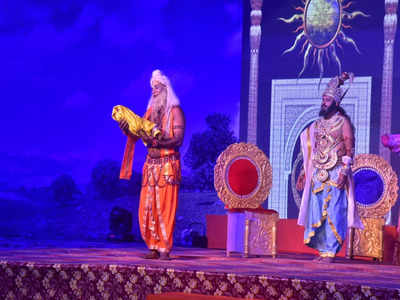 अयोध्या की रामलीला: भए प्रगट कृपाला दीनदयाला...दूसरे दिन गूंजी दशरथ पुत्रों की किलकारी