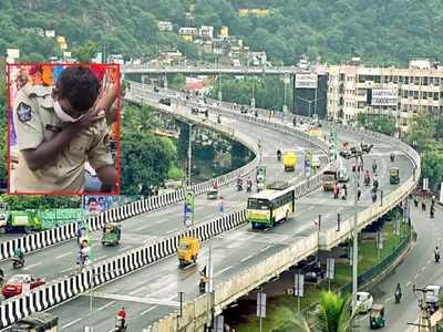 కనకదుర్గ ఫ్లై ఓవర్ పెచ్చులూడి కానిస్టేబుల్‌కు గాయాలు.. ప్రారంభించిన 2 రోజుల్లోనే..!