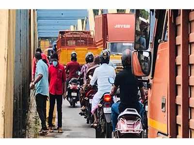 കുറ്റിപ്പുറം പാലം നവീകരണത്തില്‍ അഴിമതിയെന്ന് ആരോപണം; വിജിലന്‍സ് പരിശോധന