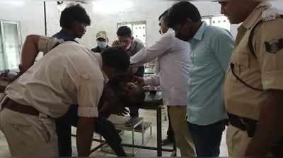 Bihar Election: लोजपा नेता के भतीजे को अपराधियों ने मारी 6 गोलियां, हालत गंभीर, गोरखपुर के लिए किया रेफर
