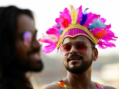 എഴുപത് ശതമാനം അമേരിക്കക്കാരും സ്വവർഗ വിവാഹത്തെ അനുകൂലിക്കുന്നു; സർവ്വേ