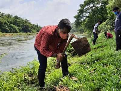 പ്രളയമെടുത്ത പുഴയോരം വീണ്ടെടുക്കാന്‍ നാട്ടുകൂട്ടം; തണലുകാത്ത് തൂതപ്പുഴ