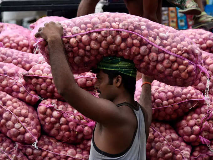 प्याज के आयात पर हो रहा विचार