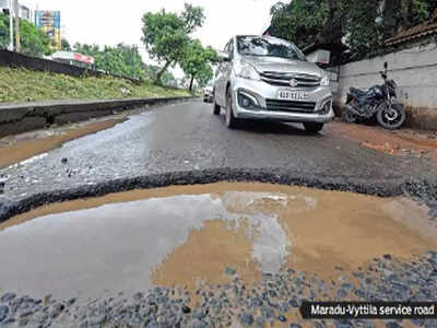 നികുതി വാങ്ങുന്ന സർക്കാരിന് റോഡ് പരിപാലനത്തിന് ഉത്തരവാദിത്വമുണ്ടോ?