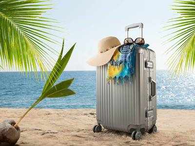 Luggage Bag On Amazon : Safari और American Tourister के Luggage Bags Amazon Sale से खरीदें सस्ते में