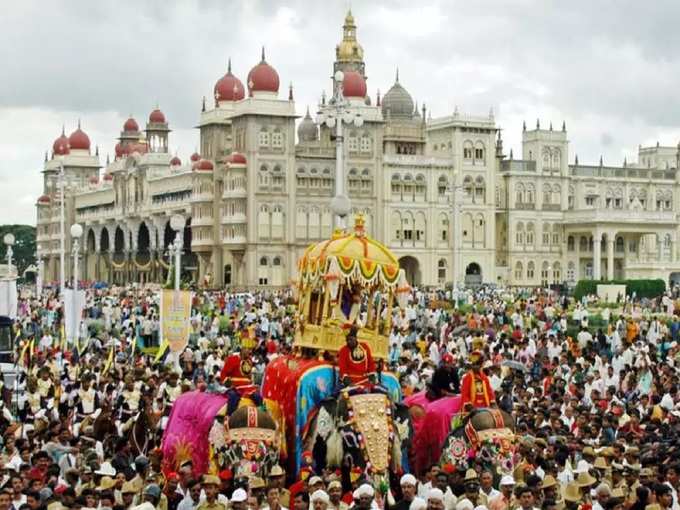 ​10 - ಮೈಸೂರು ದಸರಾ: ಈ ಬಾರಿ ಜಂಬೂ ಸವಾರಿಗೆ ಕೇವಲ 2 ಸ್ತಬ್ಧಚಿತ್ರಗಳ ಸಾಥ್