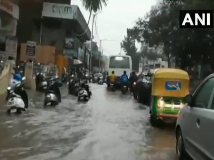 ​ಎಲ್ಲೆಲ್ಲೂ ಟ್ರಾಫಿಕ್‌ ಜಾಮ್‌