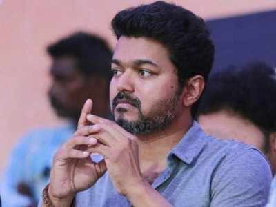 Vijay தளபதி 65 படத்தில் இருந்து விலகிய முருகதாஸ்?: விஜய்யை இயக்கப் போவது இவரா?